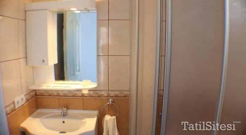 Lapis Port Surf Hotel